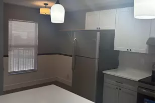 5492 Courtyard Dr, Margate, FL 33063 - Photo 4