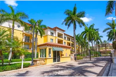 16102 Emerald Estates Drive #325, Weston, FL 33331 - Photo 92