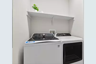 16102 Emerald Estates Drive #325, Weston, FL 33331 - Photo 38