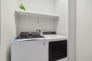 16102 Emerald Estates Dr, Weston, FL 33331 - Photo 38