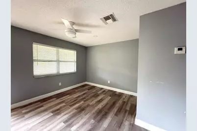 800 SE 18th Street #2, Fort Lauderdale, FL 33316 - Photo 2