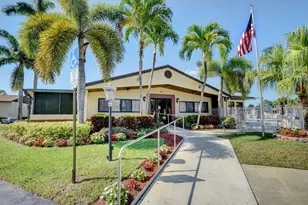 310 Knotty Pine Cir, Greenacres, FL 33463 - Photo 28