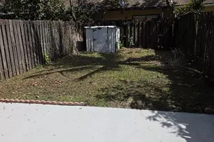 7474 NW 34th St, Lauderhill, FL 33319 - Photo 8