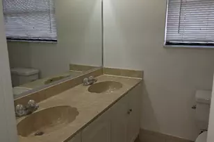 7474 NW 34th St, Lauderhill, FL 33319 - Photo 10