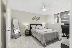 9410 Poinciana Pl, Davie, FL 33324 - Photo 14