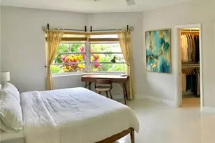 9271 W Bay Harbor Dr, Bay Harbor Islands, FL 33154 - Photo 4