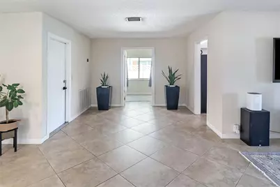 3971 NW 108th Avenue, Coral Springs, FL 33065 - Photo 14