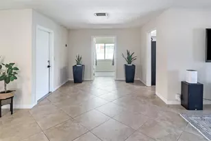3971 NW 108th Ave, Coral Springs, FL 33065 - Photo 14