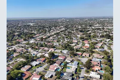 3971 NW 108th Avenue, Coral Springs, FL 33065 - Photo 44