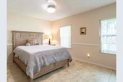 9080 NW 50th Court, Coral Springs, FL 33067 - Photo 10