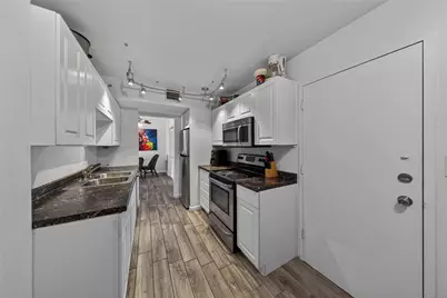 4400 Hillcrest Drive #704, Hollywood, FL 33021 - Photo 4