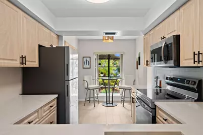 5087 Oak Hill Lane #315, Delray Beach, FL 33484 - Photo 6