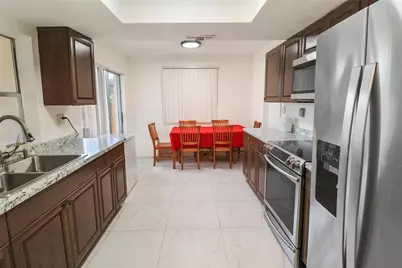 6715 NW 12th Street, Margate, FL 33063 - Photo 6