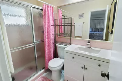 6715 NW 12th Street, Margate, FL 33063 - Photo 10