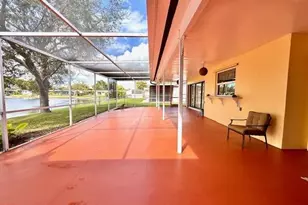 2000 NW 86th Terrace, Pembroke Pines, FL 33024 - Photo 20
