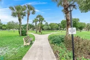 6001 N Falls Cir Dr, Lauderhill, FL 33319 - Photo 26