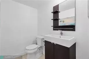 6001 N Falls Cir Dr, Lauderhill, FL 33319 - Photo 16
