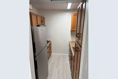 1846 Abbey Road #107, West Palm Beach, FL 33415 - Photo 4