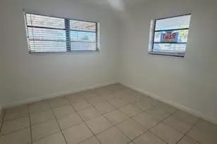 1129 W 23rd St, Riviera Beach, FL 33404 - Photo 8