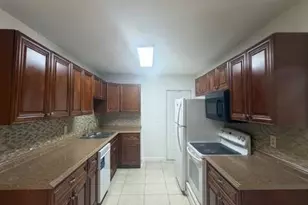 1129 W 23rd St, Riviera Beach, FL 33404 - Photo 4