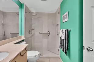 2421 NE 65th St, Fort Lauderdale, FL 33308 - Photo 28