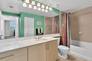 2421 NE 65th St, Fort Lauderdale, FL 33308 - Photo 36