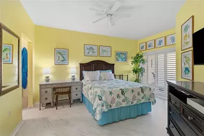 2572 57th Circle #2572, Vero Beach, FL 32966 - Photo 14