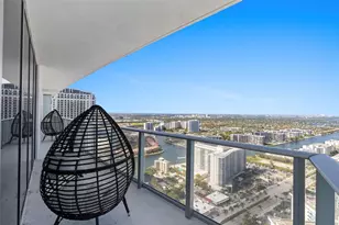 4111 S Ocean Dr, Hollywood, FL 33019 - Photo 2