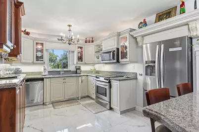 2624 NE 30th Street, Fort Lauderdale, FL 33306 - Photo 12