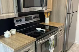 2075 Cornwall D, Boca Raton, FL 33434 - Photo 10