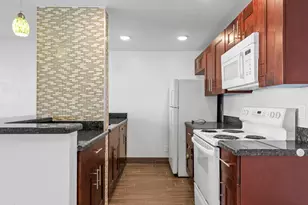 625 Antioch Ave, Fort Lauderdale, FL 33304 - Photo 10