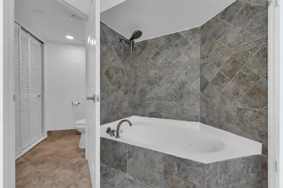 3500 Mystic Pointe Drive, Aventura, FL 33180 - Photo 24