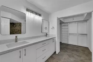 3500 Mystic Pointe Dr, Aventura, FL 33180 - Photo 22