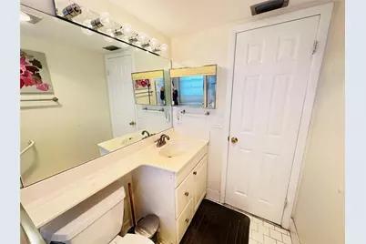 4050 Harwood E #4050, Deerfield Beach, FL 33442 - Photo 14