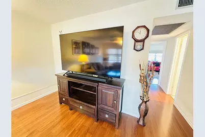 4050 Harwood E #4050, Deerfield Beach, FL 33442 - Photo 6