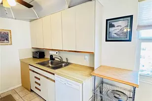 4050 Harwood E, Deerfield Beach, FL 33442 - Photo 10