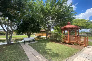 393 Bennington Ln, Lake Worth, FL 33467 - Photo 18