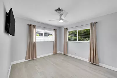 4620 NE 1st Terrace, Fort Lauderdale, FL 33334 - Photo 16