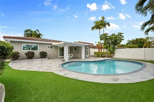 4620 NE 1st Terrace, Fort Lauderdale, FL 33334 - Photo 2