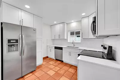 4620 NE 1st Terrace, Fort Lauderdale, FL 33334 - Photo 10