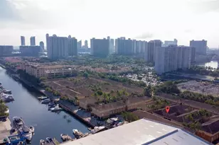 2841 NE 185th St, Miami, FL 33180 - Photo 24