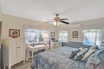 2301 SW 86th Terrace, Davie, FL 33324 - Photo 4