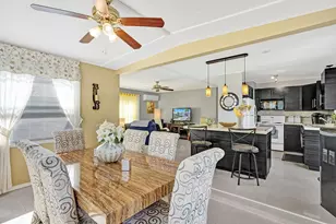 2301 SW 86th Terrace, Davie, FL 33324 - Photo 20