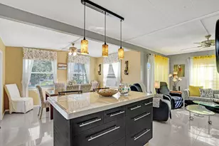 2301 SW 86th Terrace, Davie, FL 33324 - Photo 2