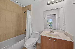 2725 NE 8th Ave, Wilton Manors, FL 33334 - Photo 22