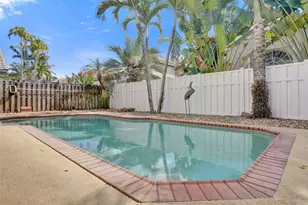 11064 Bismarck Pl, Hollywood, FL 33026 - Photo 14