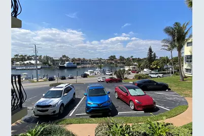 1039 Hillsboro Mile #15, Pompano Beach, FL 33062 - Photo 2