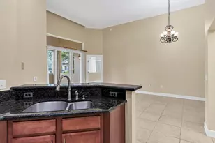 16102 Emerald Estates Dr, Weston, FL 33331 - Photo 6