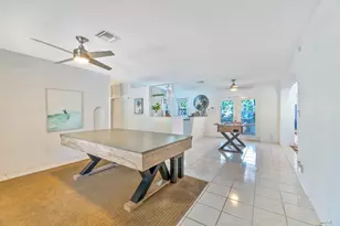 1574 NE 38th St, Oakland Park, FL 33334 - Photo 44