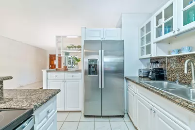 1574 NE 38th Street, Oakland Park, FL 33334 - Photo 48